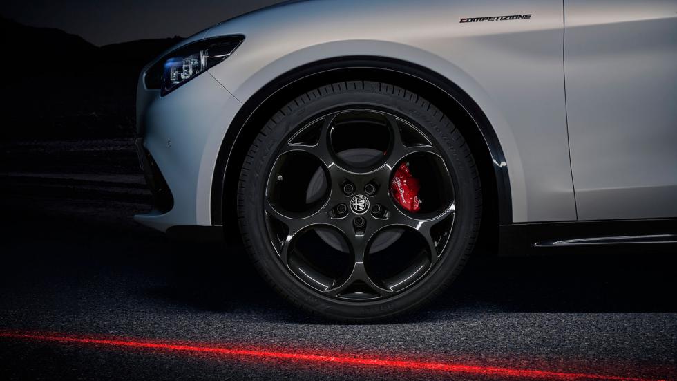 Με look α λα Tonale οι ανανεωμένες Alfa Romeo Giulia και Stelvio